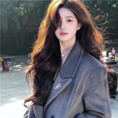 隔重门户隔重山